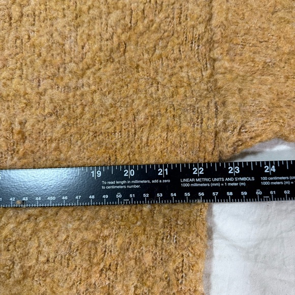 Free People Women’s Tan Distressed Mock Turtleneck Pullover Sweater Size Small - Picture 8 of 13